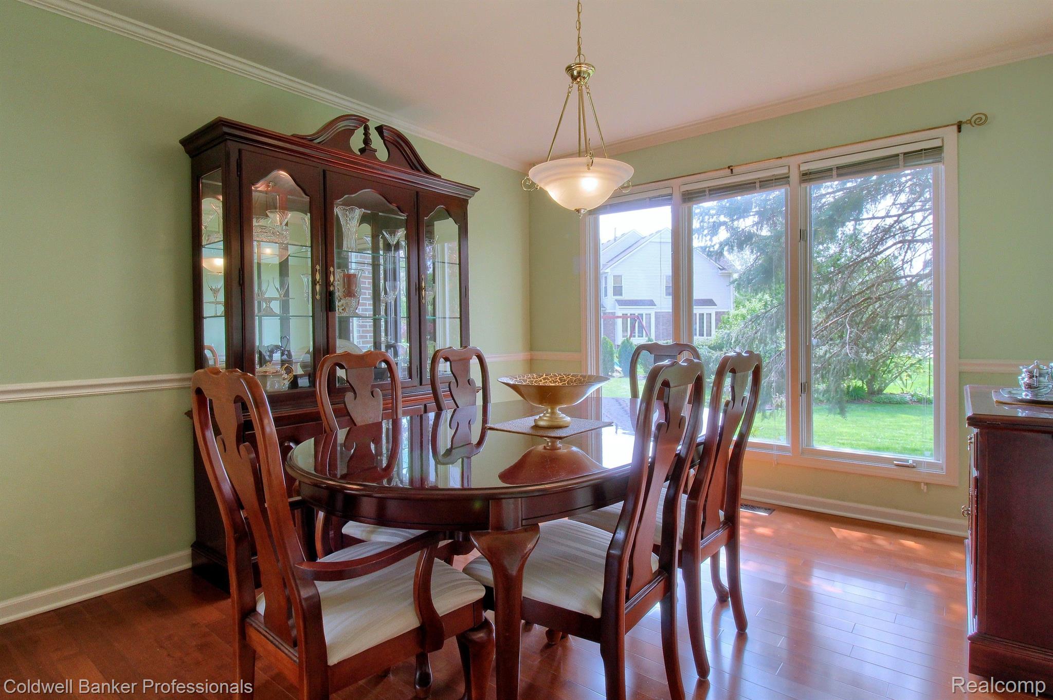 46430 Inverness Road Canton, MI 48188 - Photo 11 of 47 Spacious Dining Rm