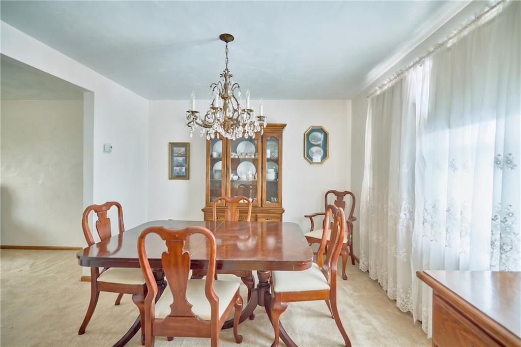 151 Stone Quarry Road Aliquippa, PA 15001 - Photo 11 of 26 Diningroom looking toward the family room