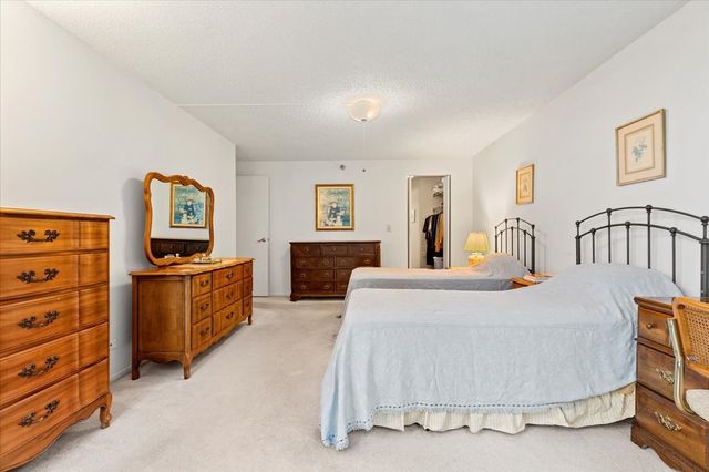 $375,000 | 195 North Harbor Drive, Unit 609, Chicago, IL 60601