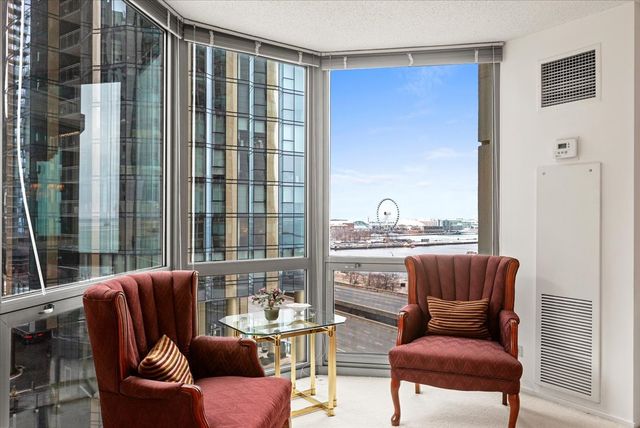 $375,000 | 195 North Harbor Drive, Unit 609, Chicago, IL 60601