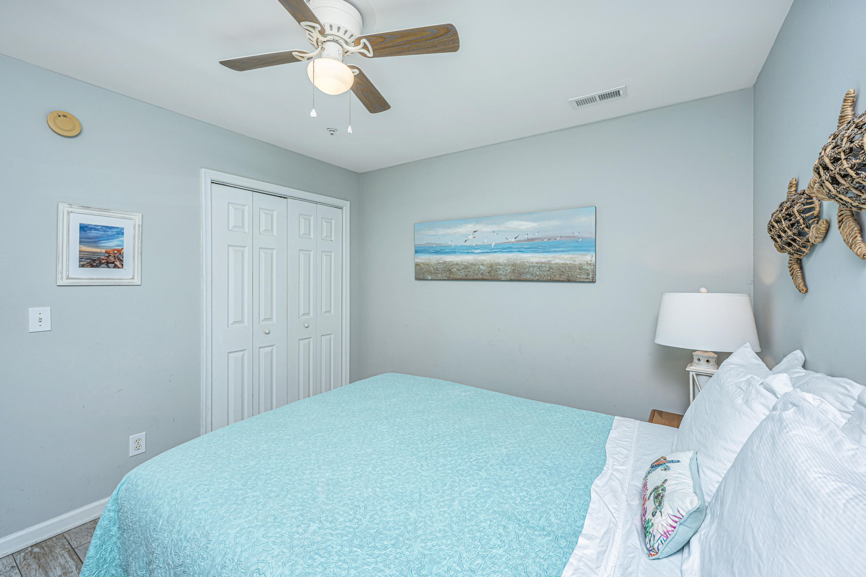 2262 Folly Road, Unit 1A Charleston, SC 29412 - Photo 21 of 32 2262FollyRdUnit1A025