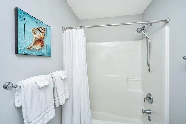 $379,500 | 2262 Folly Road, Unit 1A, Charleston, SC 29412