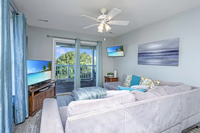 $379,500 | 2262 Folly Road, Unit 1A, Charleston, SC 29412