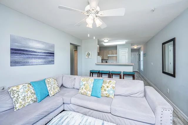 $379,500 | 2262 Folly Road, Unit 1A, Charleston, SC 29412