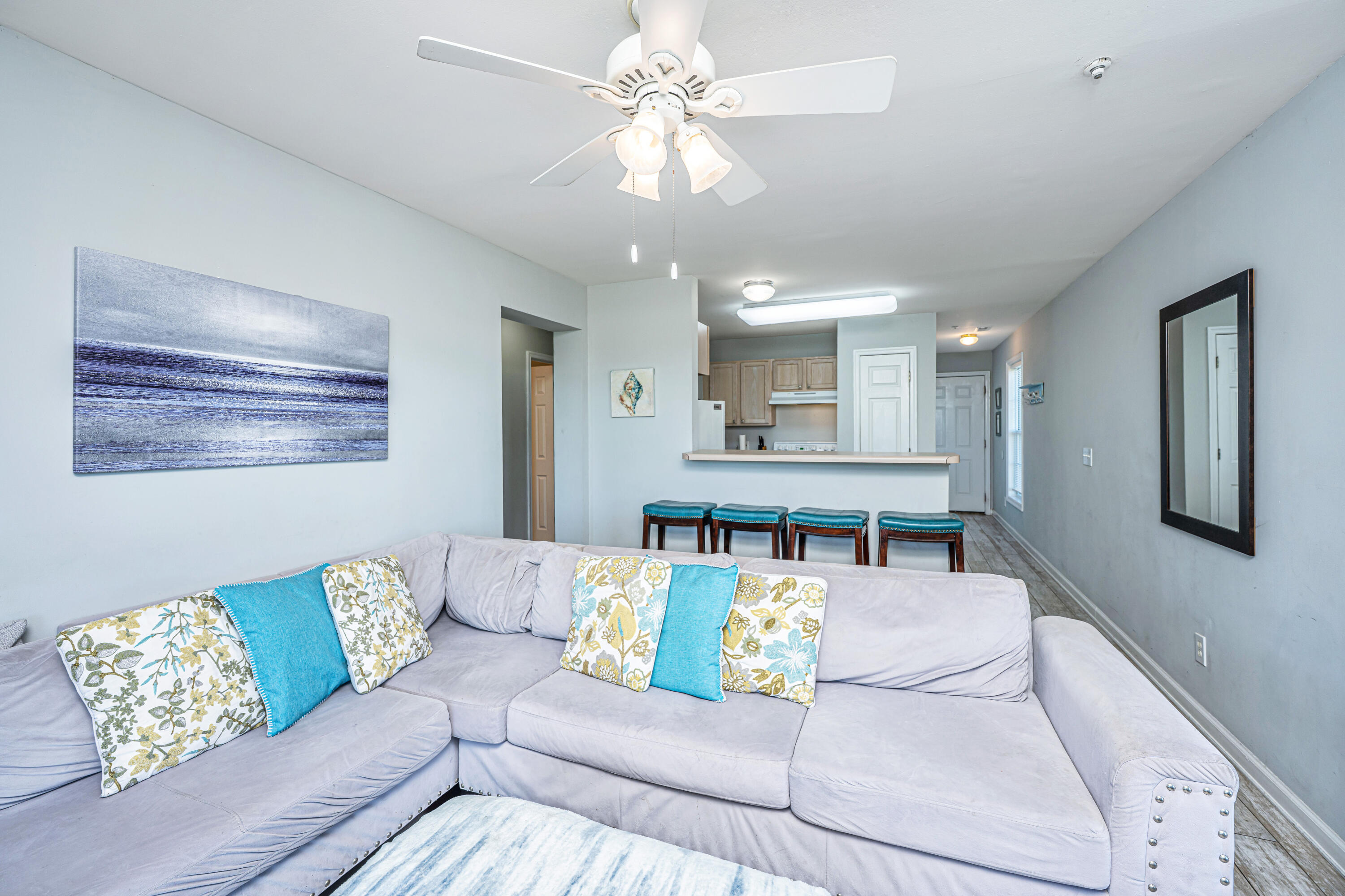 2262 Folly Road, Unit 1A Charleston, SC 29412 - Photo 9 of 32 2262FollyRdUnit1A010