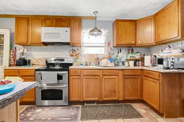 $254,900 | 616 West Adams Avenue, Pleasantville, NJ 08232