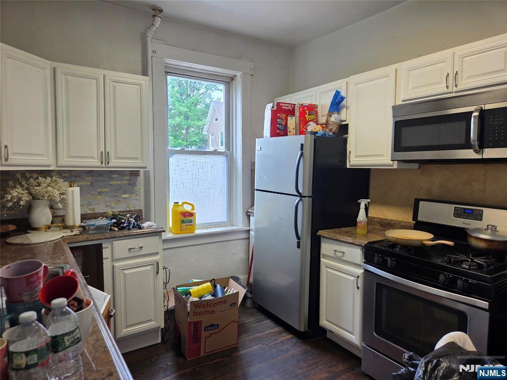 283 Paterson Avenue, Unit 2 East Rutherford, NJ 07073 - Photo 10 of 15