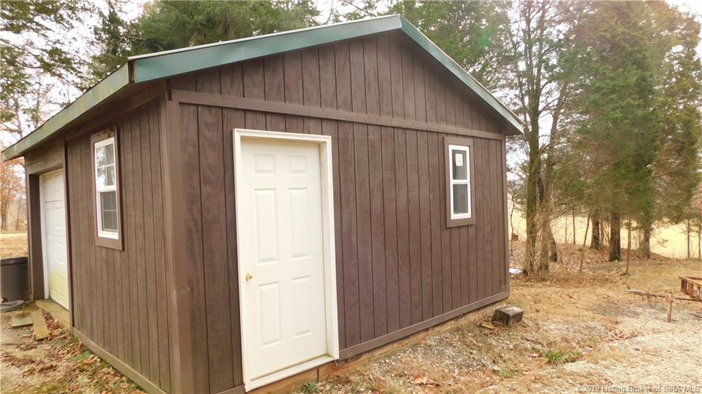 5391 South Rosebud Road Salem, IN 47167 - Photo 8 of 15