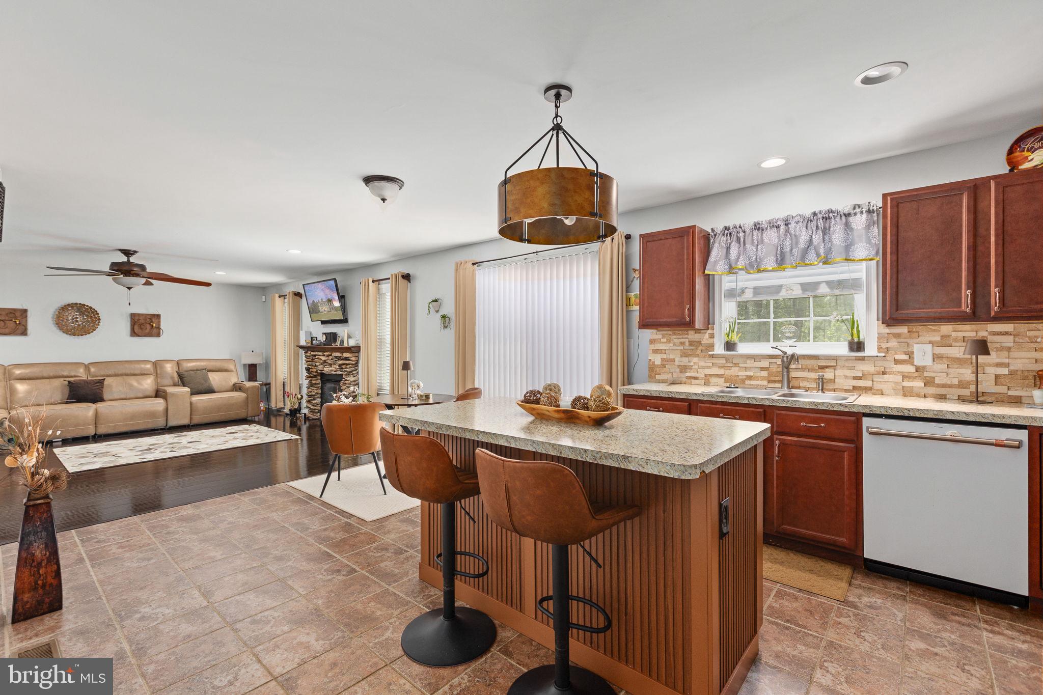 22088 Landora Bridge Road Ruther Glen, VA 22546 - Photo 44 of 122 Modern kitchen with inviting layout.