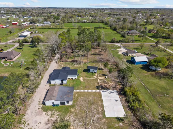 a view of backyard with green space