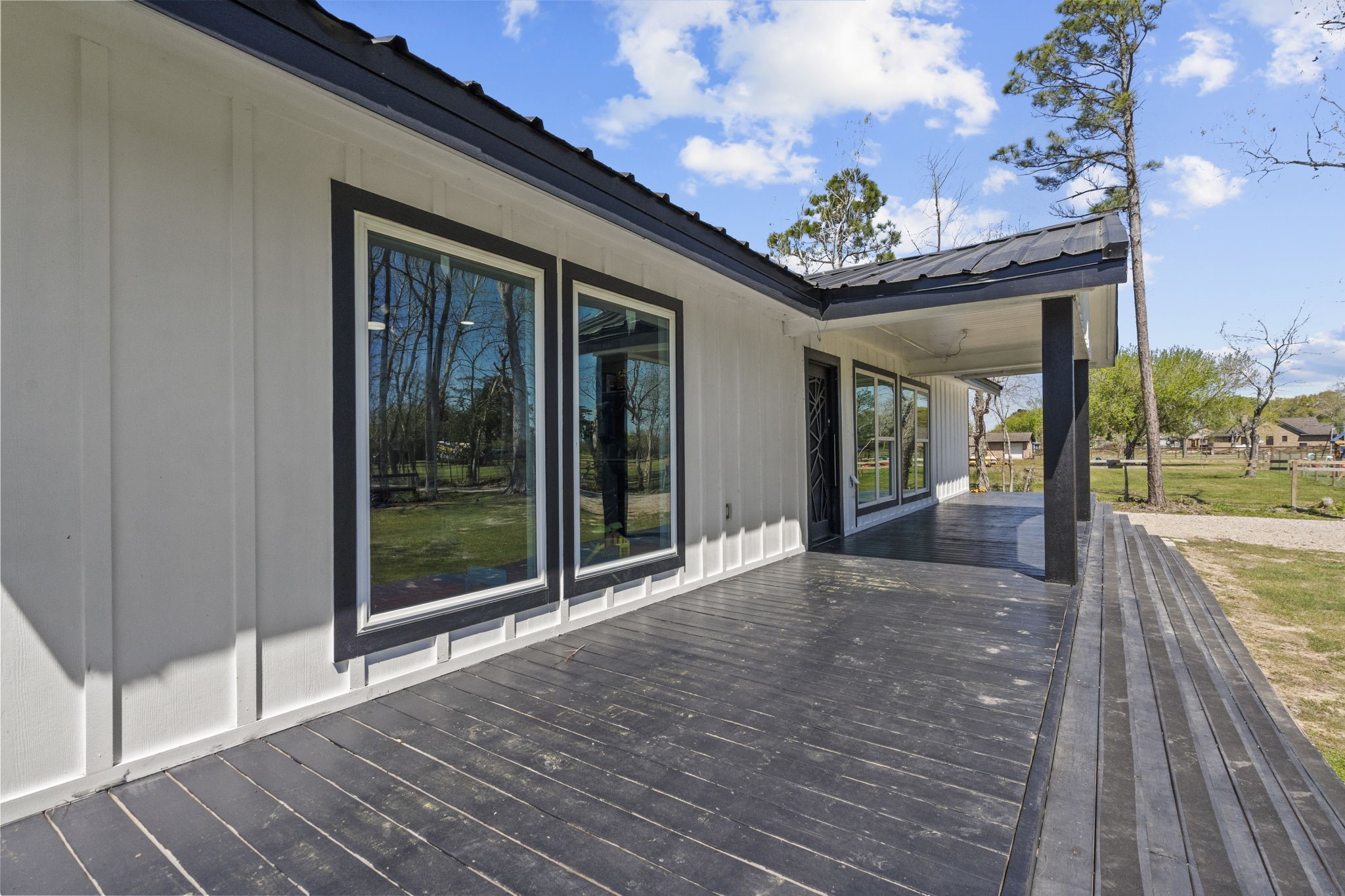 5406 South Tower Road Santa Fe, TX 77517 - Photo 7 of 46 a view of interior space