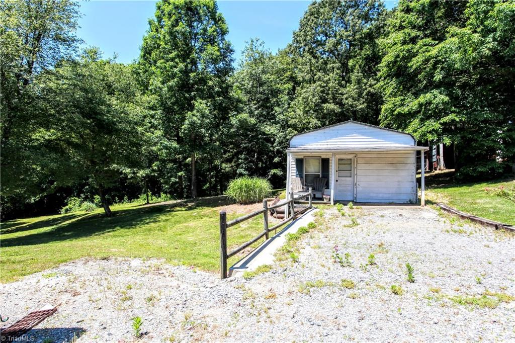 7901 Alcorn Road Oak Ridge, NC 27310 - Photo 23 of 30