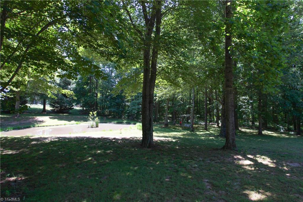 7901 Alcorn Road Oak Ridge, NC 27310 - Photo 27 of 30