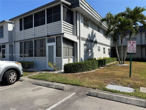 $1,600 | 629 North Saxony Street North, Unit 629, Delray Beach, FL 33446