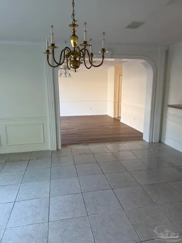 a view of a indoor garage