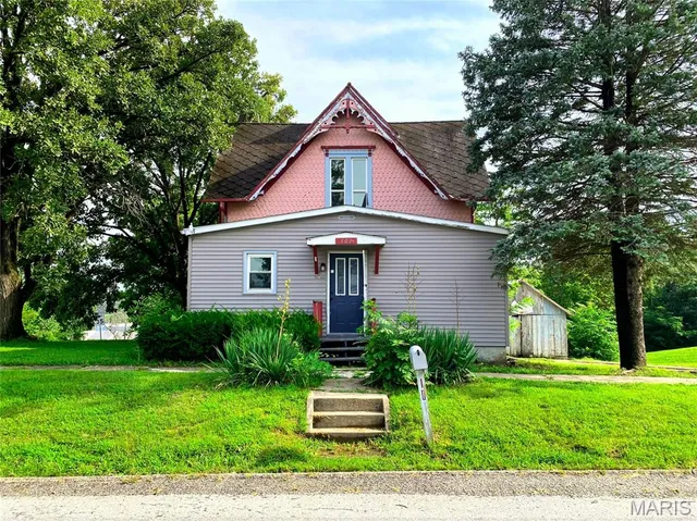 $140,000 | 101 Southwest Morgan, Edina, MO 63537