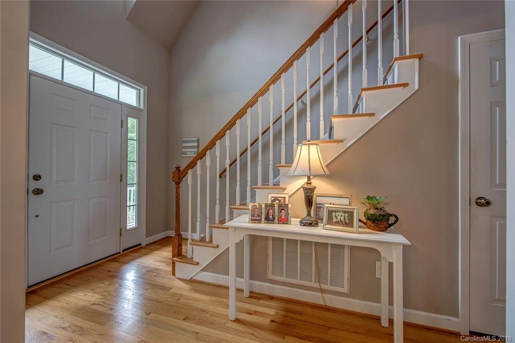 435 Loray Farm Road Dallas, NC 28034 - Photo 5 of 30