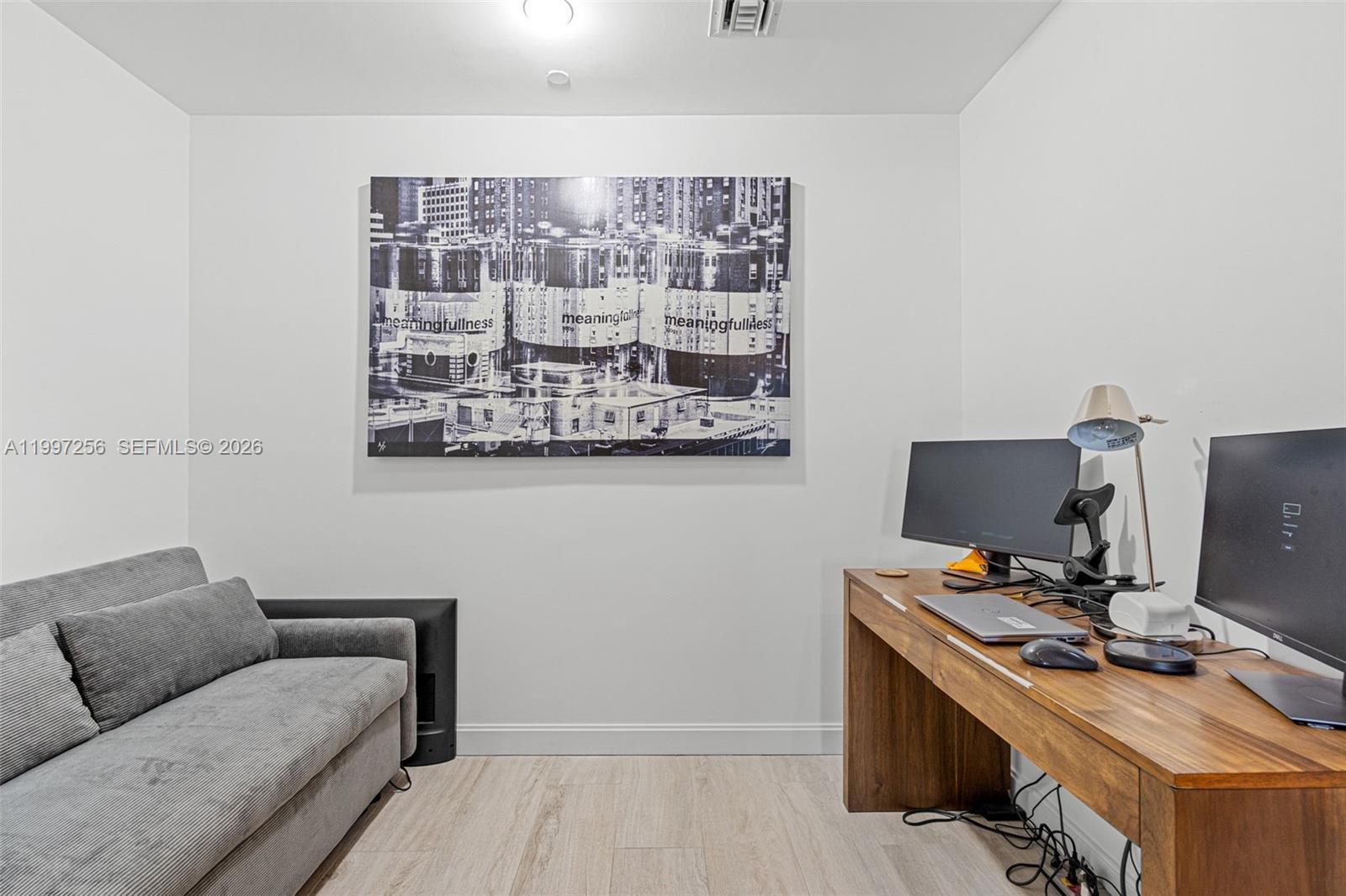 45 Southwest 9th Street, Unit 2910 Miami, FL 33130 - Photo 15 of 19