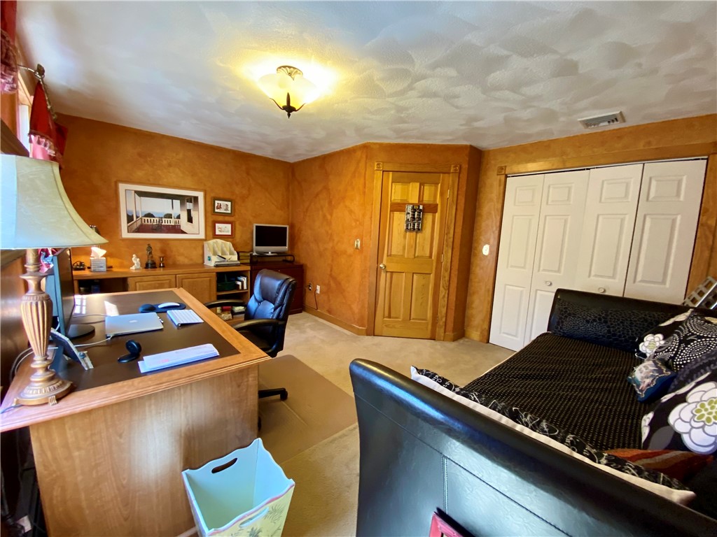 3 Dorene Drive North Smithfield, RI 02896 - Photo 35 of 46