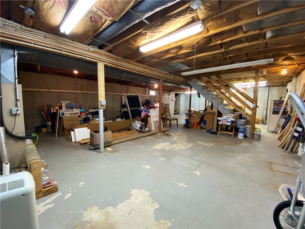 3 Dorene Drive North Smithfield, RI 02896 - Photo 44 of 46