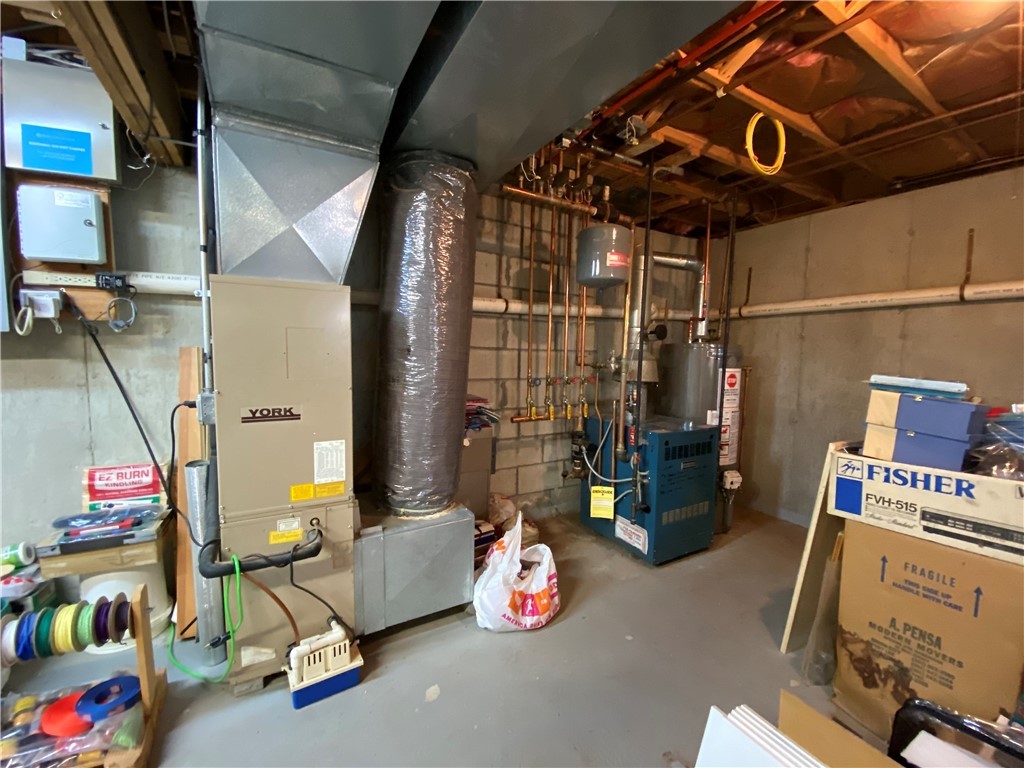 3 Dorene Drive North Smithfield, RI 02896 - Photo 45 of 46