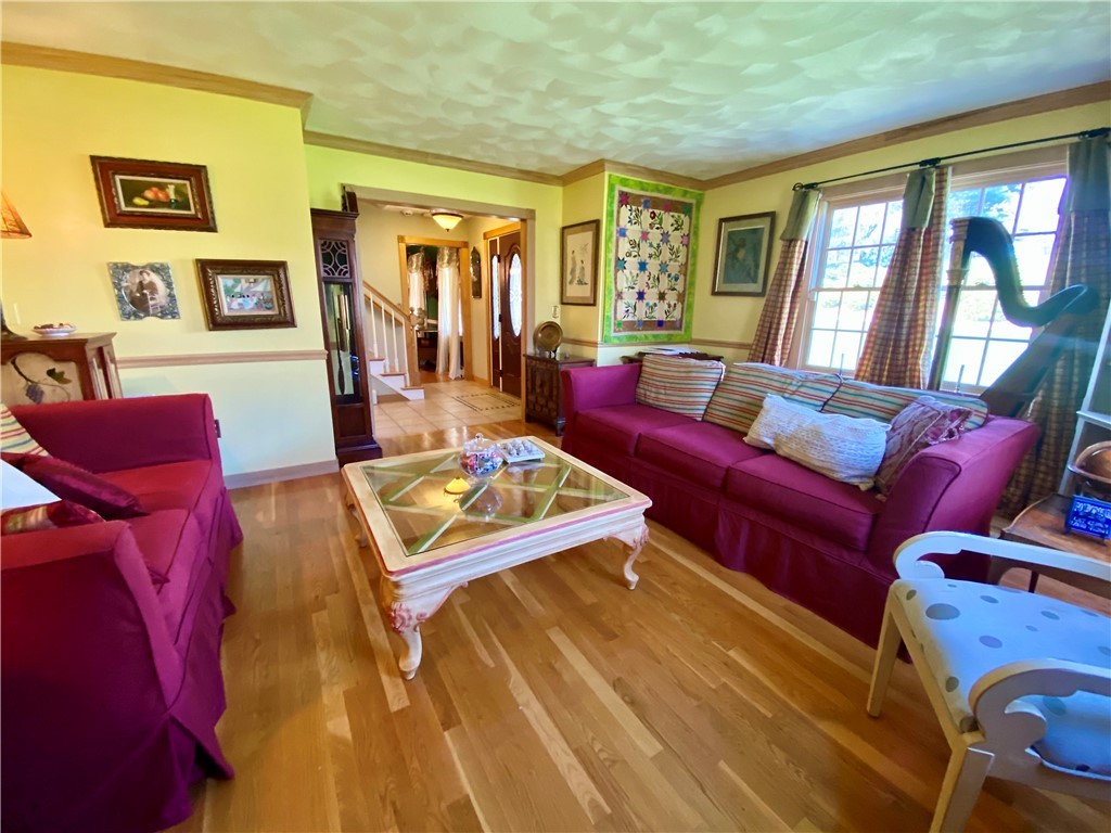 3 Dorene Drive North Smithfield, RI 02896 - Photo 10 of 46