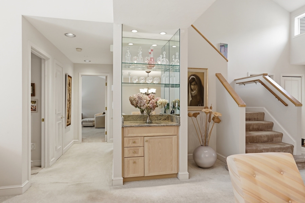 7 Wainwright Road, Unit 47 Winchester, MA 01890 - Photo 15 of 32