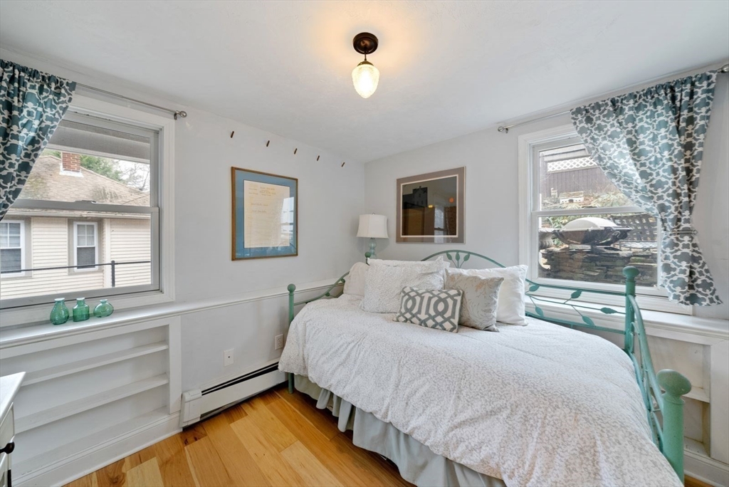 12 Stonecleve Road Wellesley, MA 02482 - Photo 34 of 37