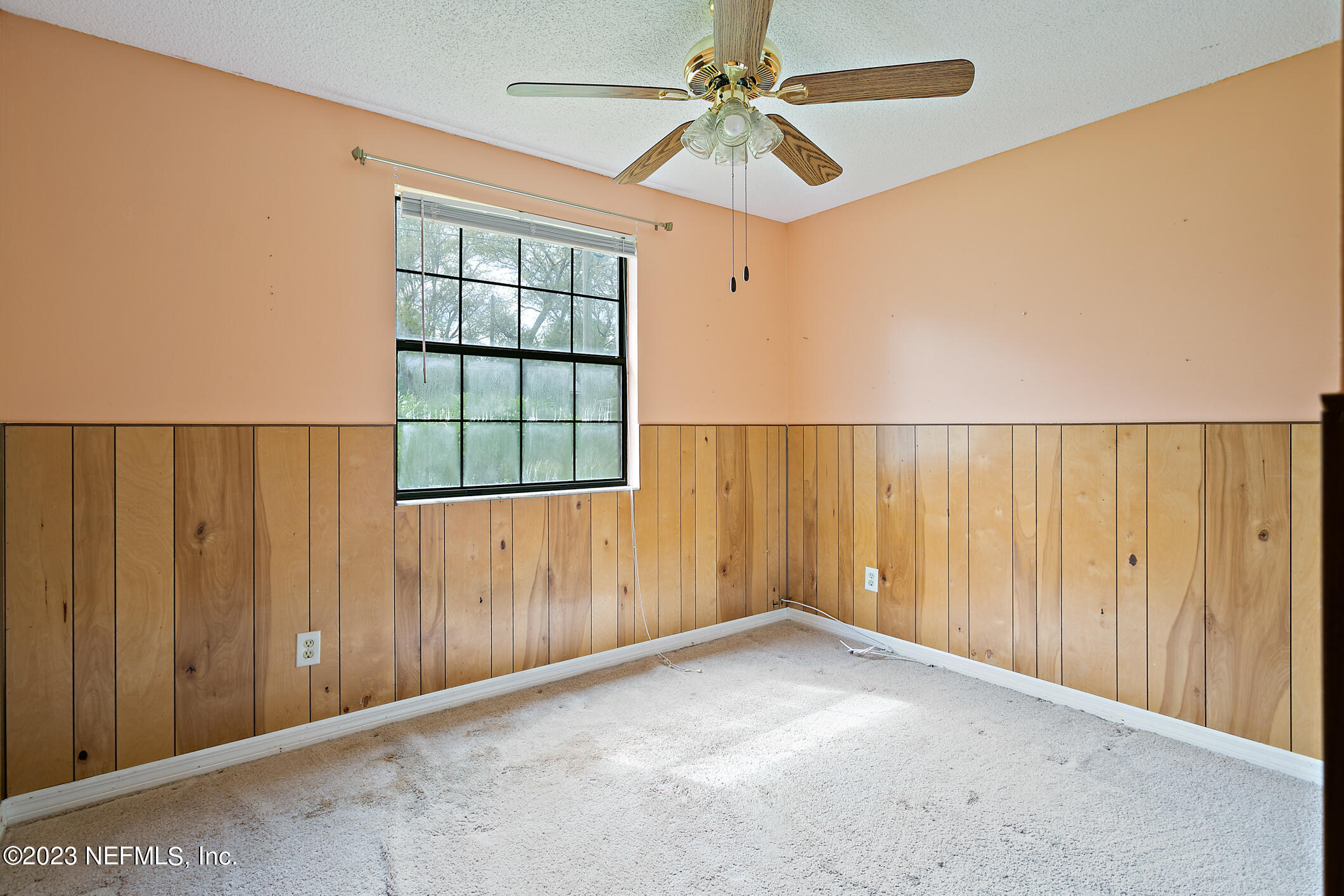 209 Jasmine Road St. Augustine, FL 32086 - Photo 19 of 35 en empty room with windows