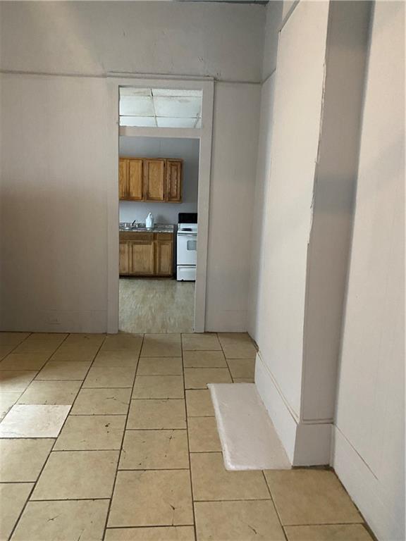 2316 Harmony Street New Orleans, LA 70115 - Photo 4 of 5