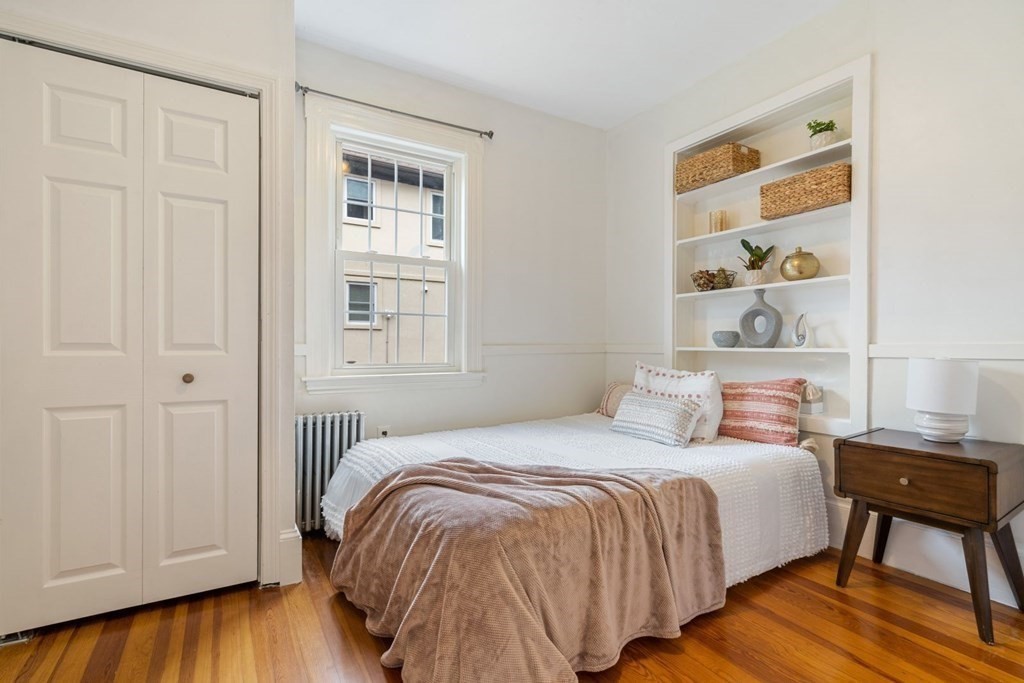 23 Goethe Street, Unit 1 Boston, MA 02132 - Photo 10 of 30