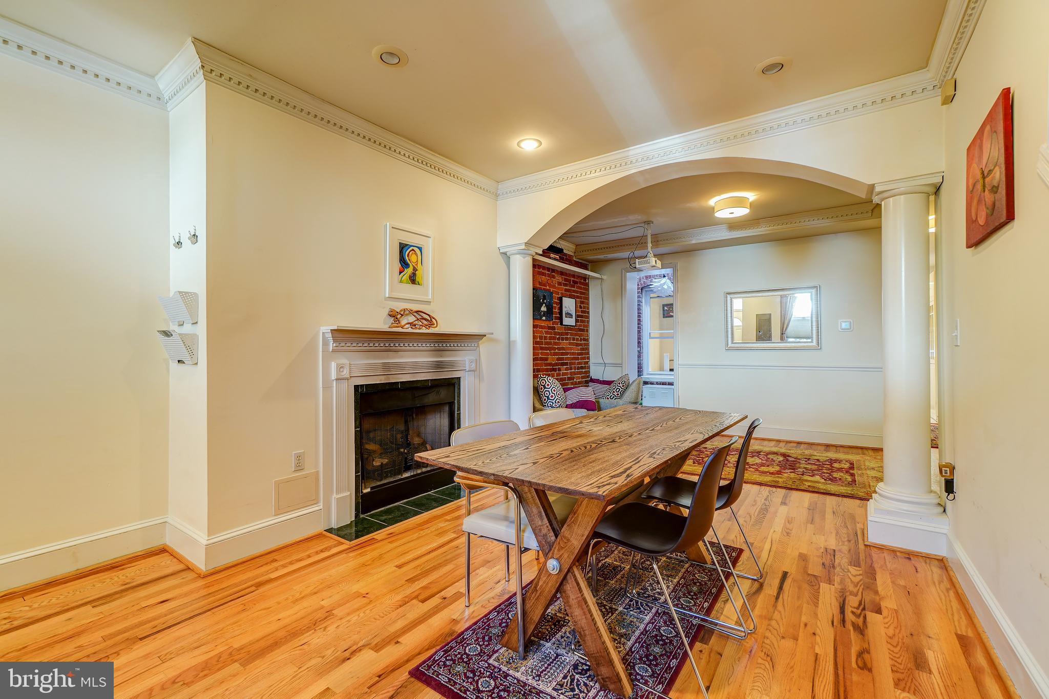 424 Warner Street Northwest Washington, DC 20001 - Photo 2 of 7