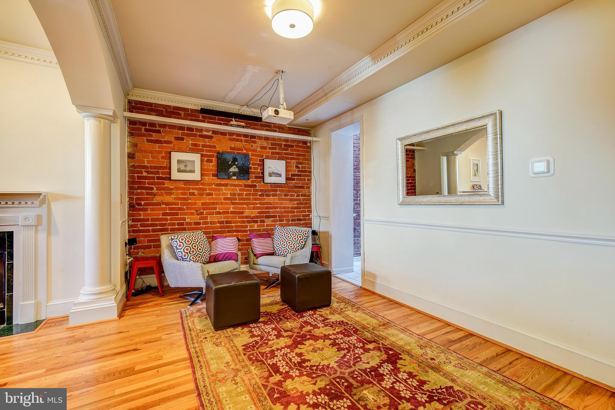 424 Warner Street Northwest Washington, DC 20001 - Photo 3 of 7