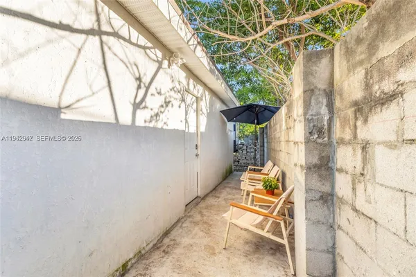 $1,290 | 26620 Southwest 136th Avenue, Unit 1, Homestead, FL 33032