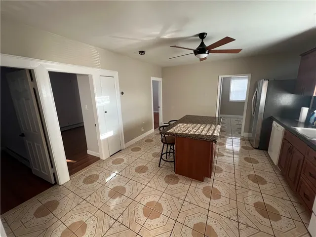 $2,300 | 27 McCabe Avenue, Unit 1, Pawtucket, RI 02861