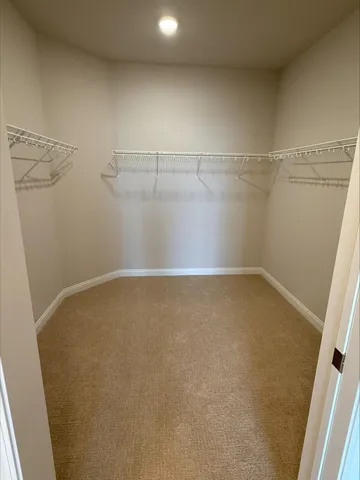 $664,999 | 880 North Verona Circle, Unit 27, Grafton, WI 53024