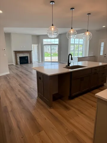 $664,999 | 880 North Verona Circle, Unit 27, Grafton, WI 53024