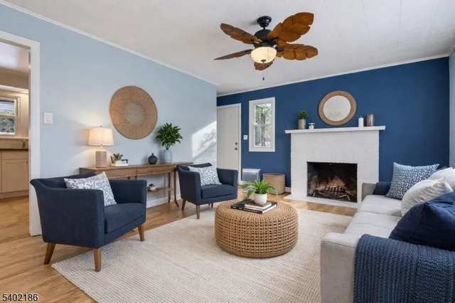 $574,900 | 4 Cabot Lane, Kinnelon, NJ 07405