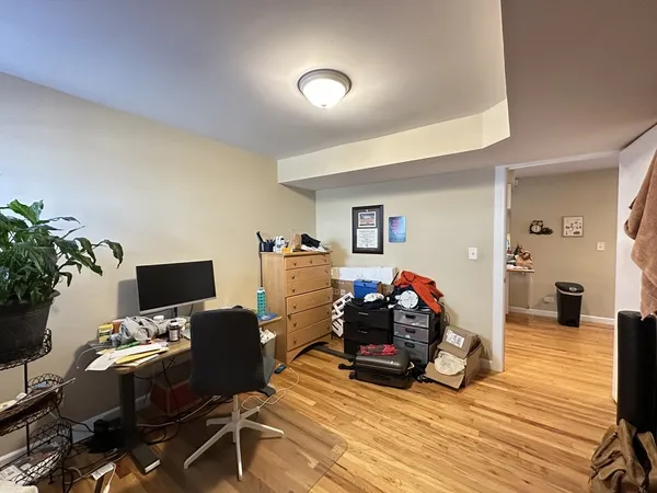 $3,600 | 3345 North Southport Avenue, Unit 1, Chicago, IL 60657