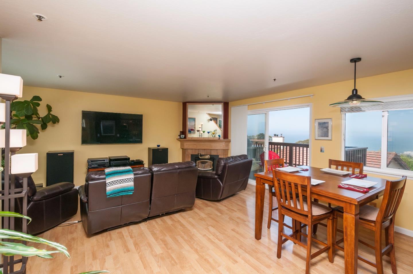 508 A Monterey Road, Unit 2 Pacifica, CA 94044 - Photo 6 of 18 Gallery Image 6