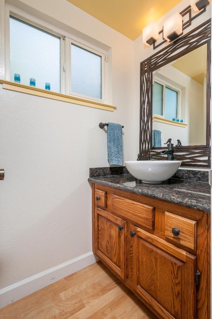 508 A Monterey Road, Unit 2 Pacifica, CA 94044 - Photo 10 of 18 Gallery Image 10