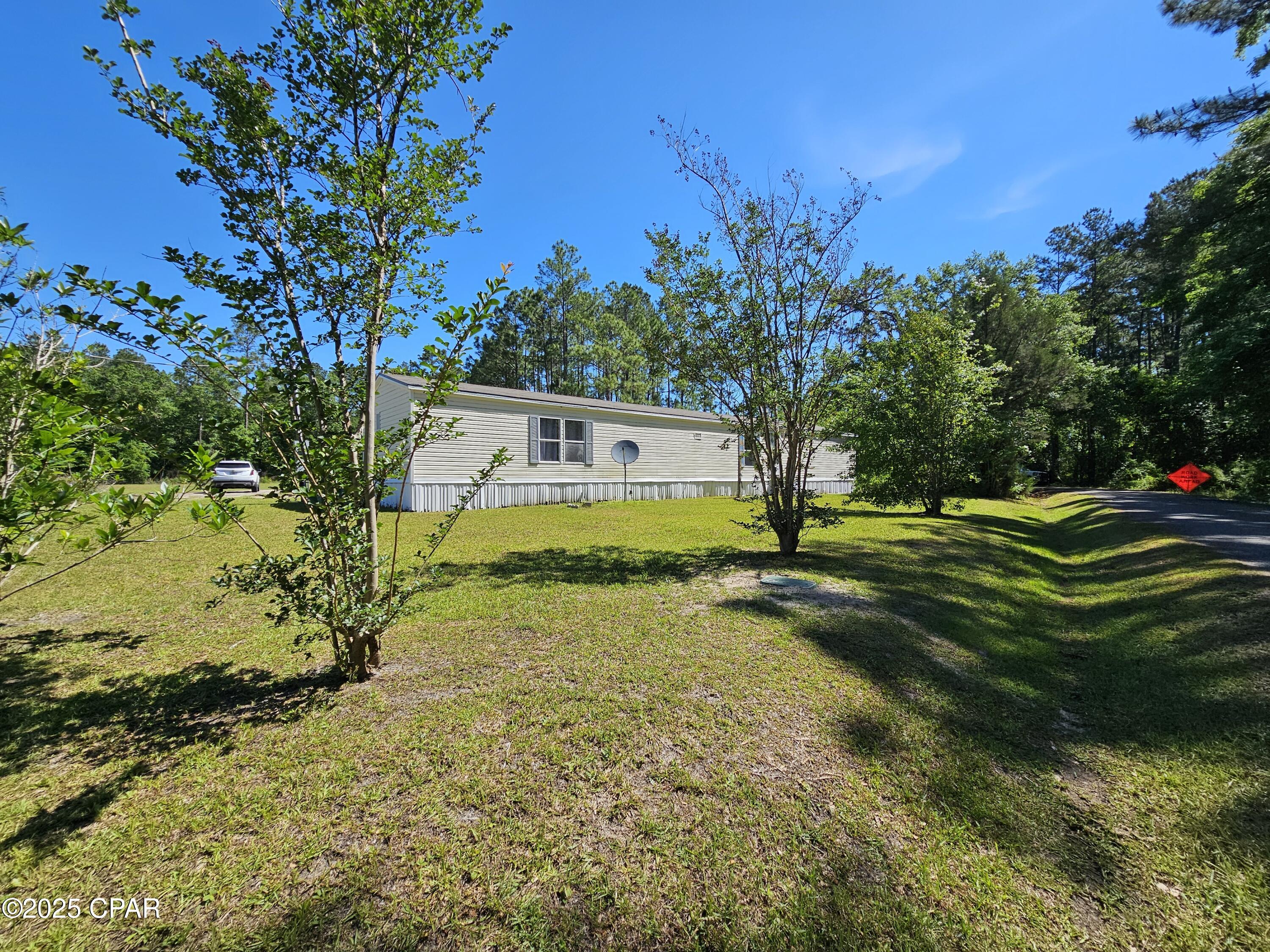 18089 Arnold Kelly Road Hosford, FL 32334 - Photo 5 of 19