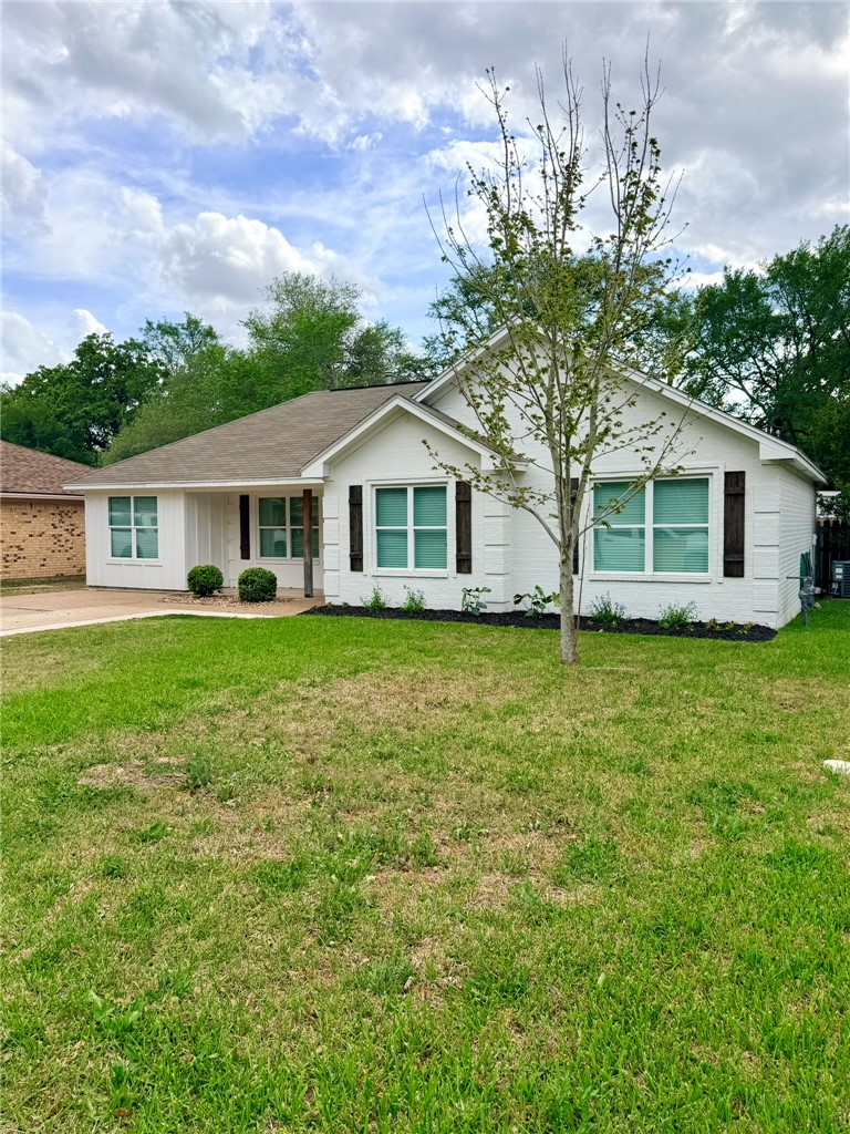3209 Bonham Drive Bryan, TX 77803 - Photo 2 of 20 Side view