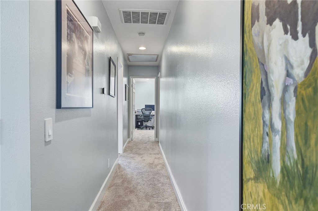 7 Spring Buck Irvine, CA 92614 - Photo 15 of 51 a view of a hallway