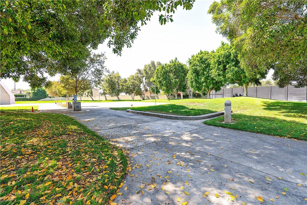 7 Spring Buck Irvine, CA 92614 - Photo 39 of 51 a view of a kids park