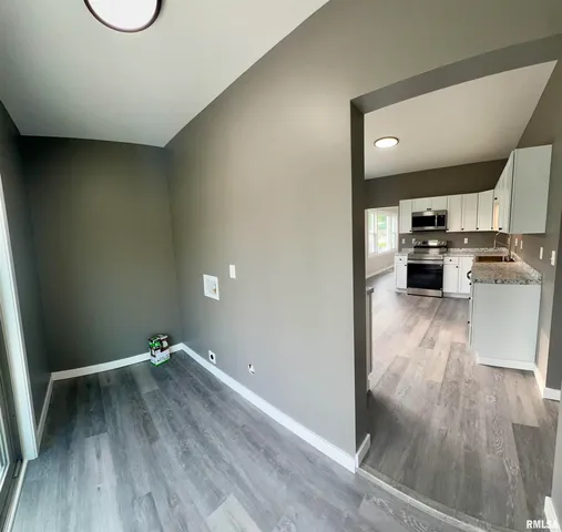 $180,000 | 111 West Prairie Street, Camp Point, IL 62320