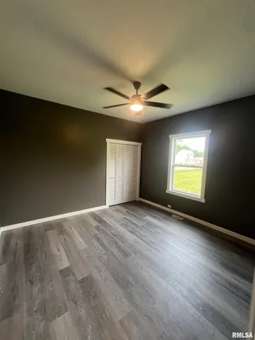 $180,000 | 111 West Prairie Street, Camp Point, IL 62320