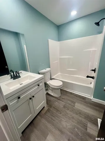 $180,000 | 111 West Prairie Street, Camp Point, IL 62320