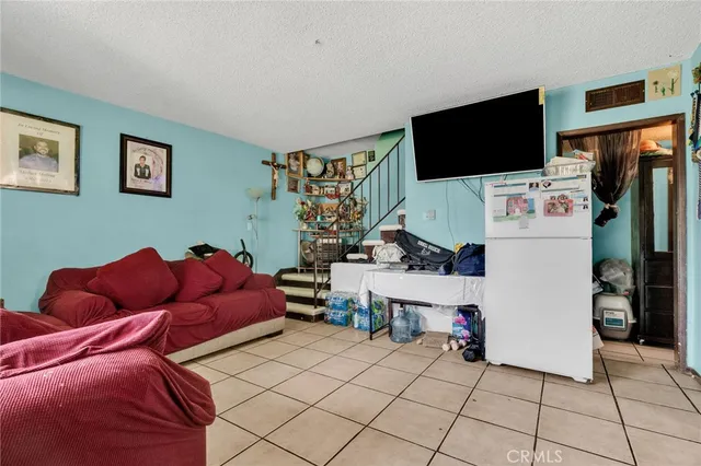 a bathroom with a toilet