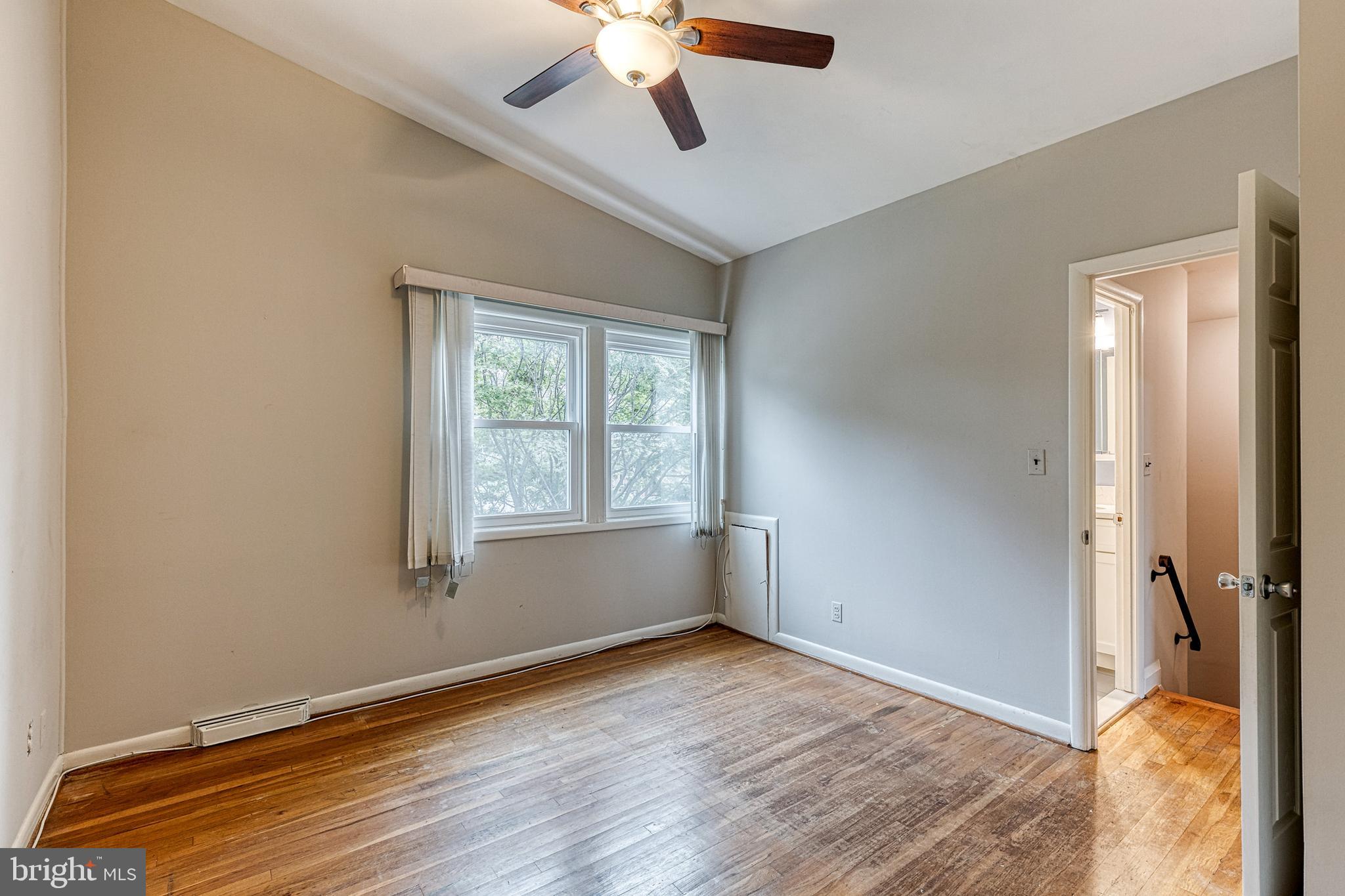 2401 Forest Green Road Baltimore, MD 21209 - Photo 22 of 32